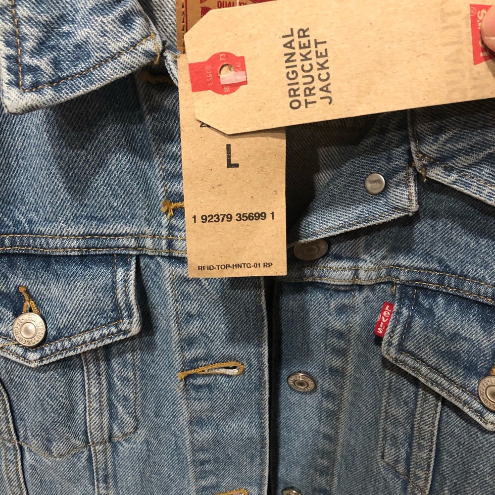 Jacket - Picture 2 of 4